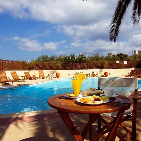 Kissamos Hotel 호텔
